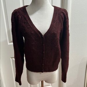 Abercrombie & Fitch Burgundy Cropped Cardigan Sweater V-Neck